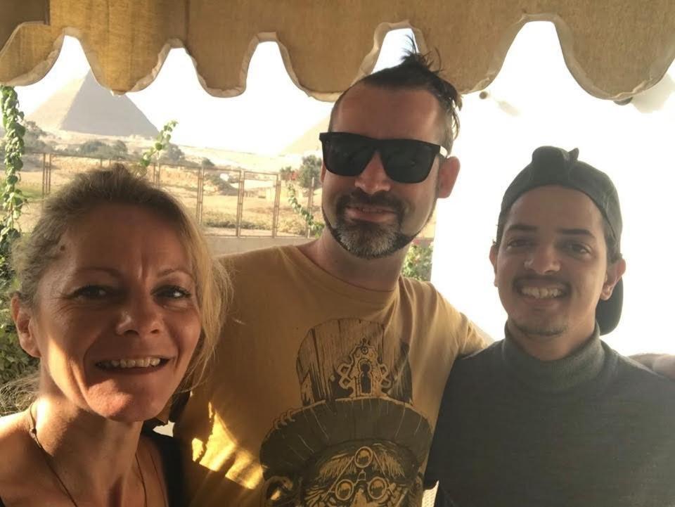Studio Farida Pyramids View Kafret el-Gabal エクステリア 写真